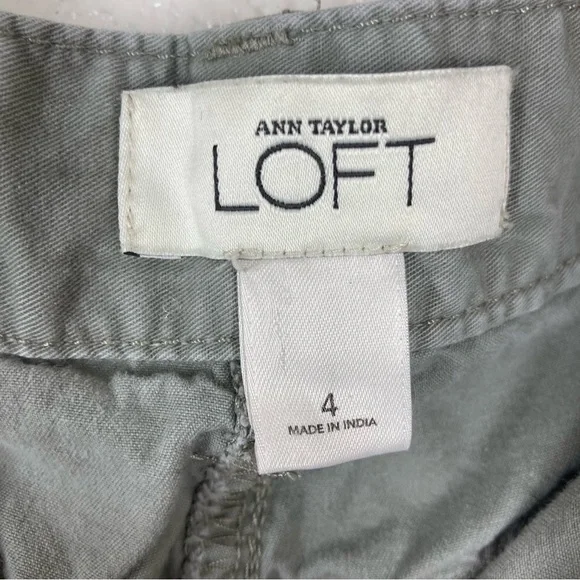 Ann Taylor Loft Cargo Shorts Size 4 Olive Green Cotton Baggy High Rise - Picture 12 of 13